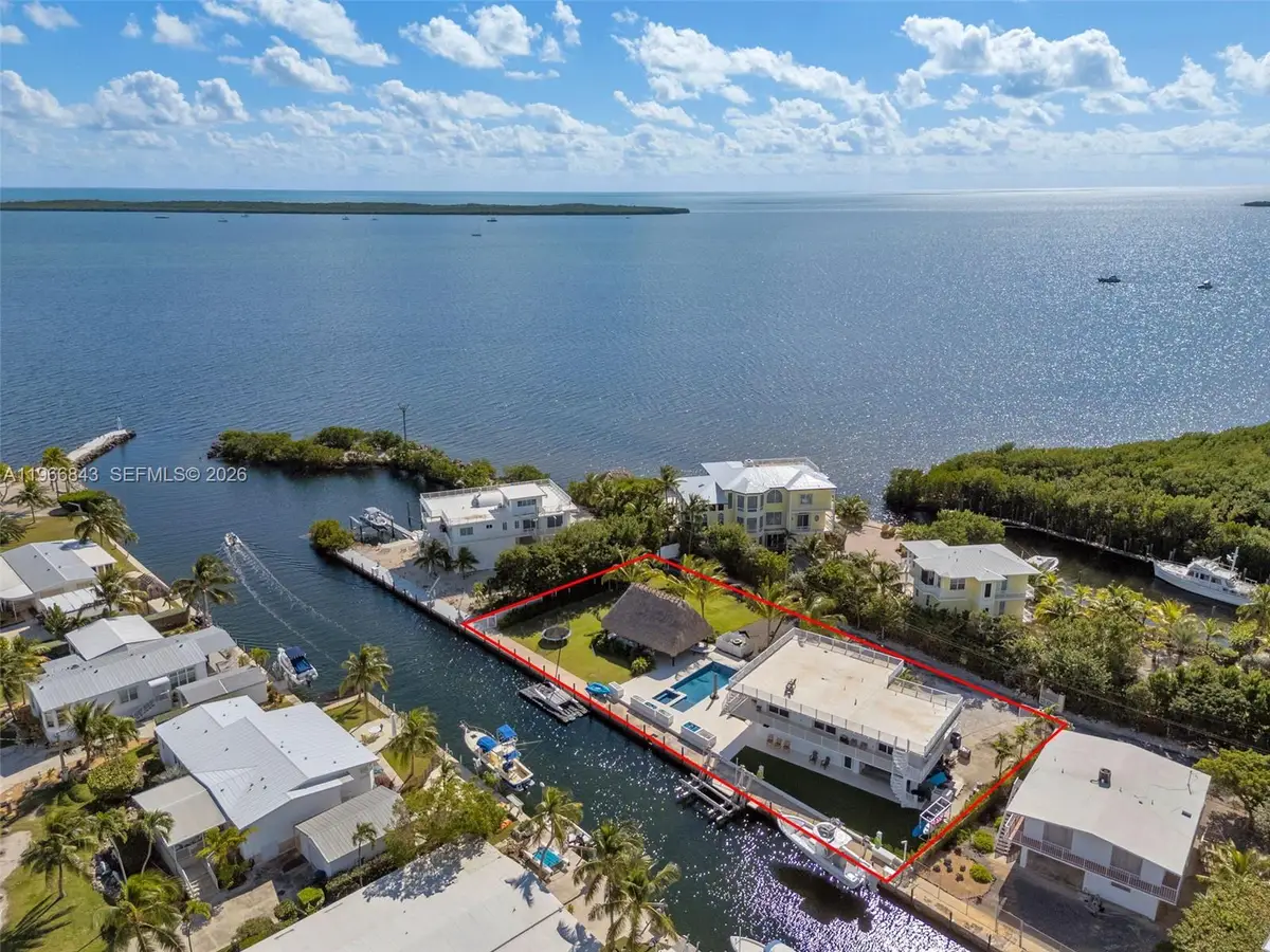 17 Poisonwood Rd, Key Largo, FL 33037 - #1