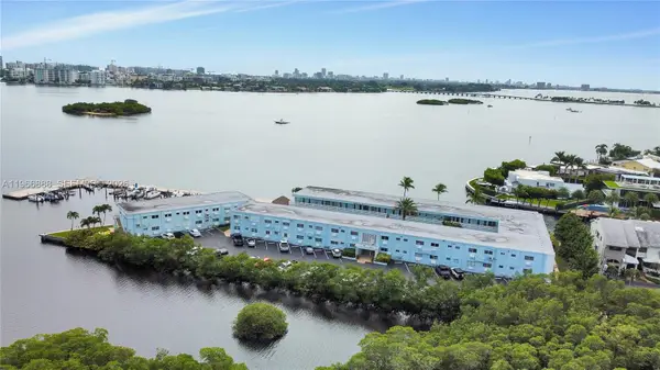 2700 NE 135th St #12, North Miami, FL 33181