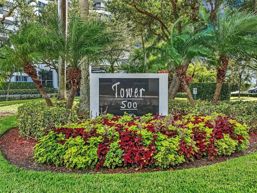 3530 Mystic Pointe Dr #1212, Aventura, FL 33180 - #2