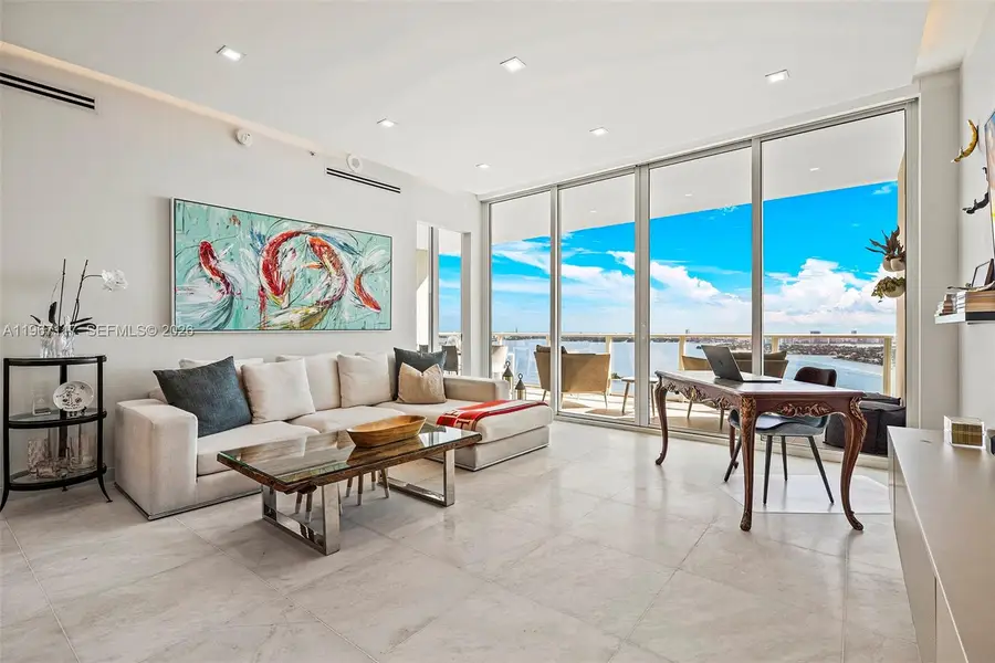 2020 N Bayshore Dr #3407, Miami, FL 33137 - #2