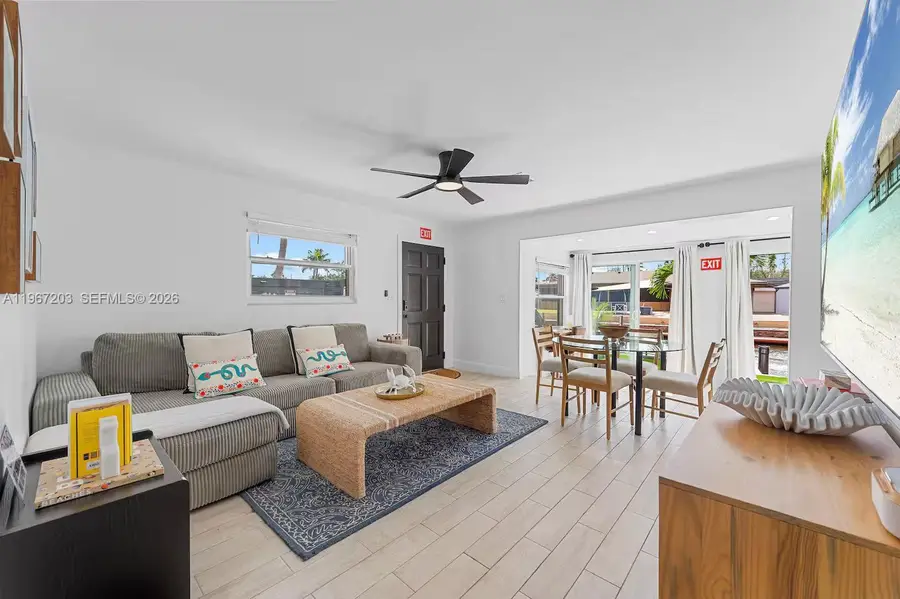 1469 NW 10th St, Dania Beach, FL 33004 - #3