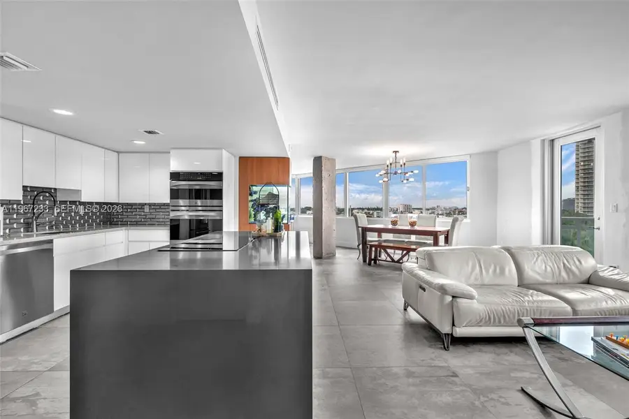 7135 Collins Ave #736, Miami Beach, FL 33141 - #2