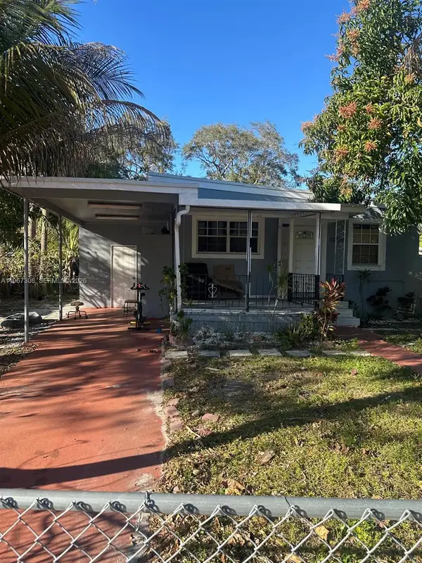 1005 NE 145th St, North Miami, FL 33161