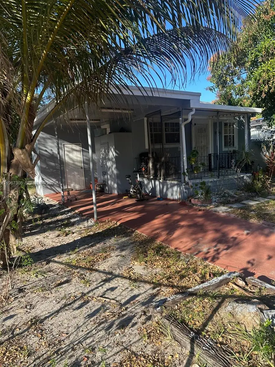 1005 NE 145th St, North Miami, FL 33161 - #2