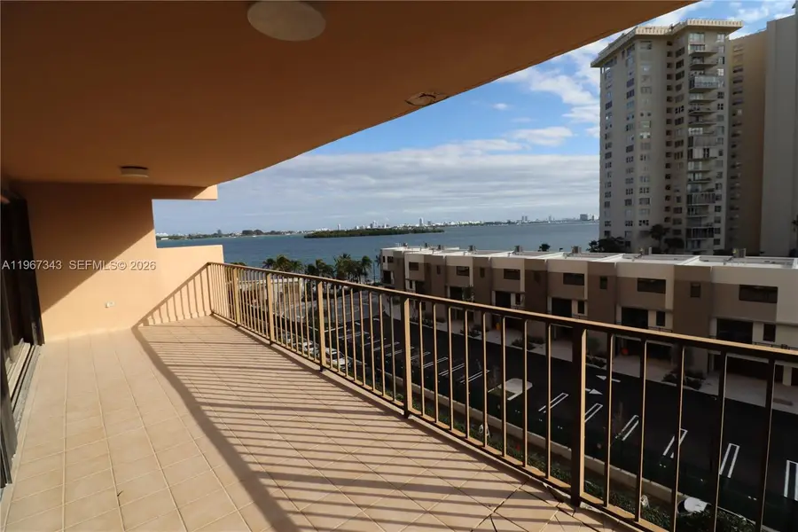 1800 NE 114th St #608, Miami, FL 33181 - #3