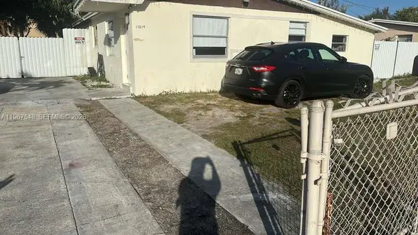 Address Withheld By Seller, Miami Gardens, FL 33056