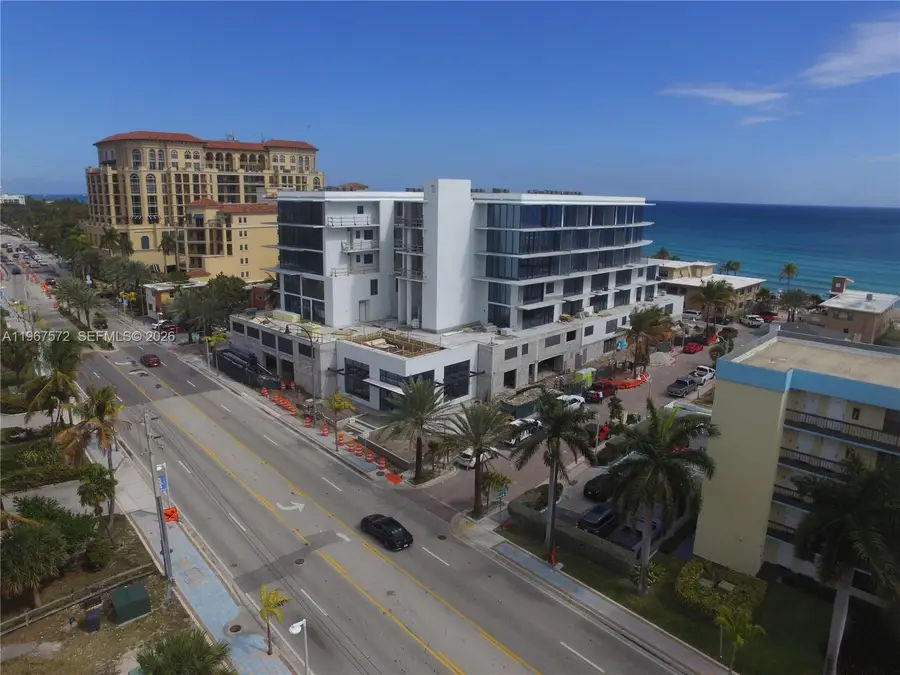 3215 N Ocean Dr #302, Hollywood, FL 33019 - #2