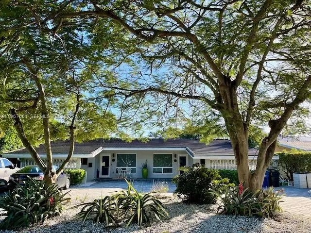 5650-5652 NE 17 TERRACE, NE 17th Ter, Fort Lauderdale, FL 33334 - #1