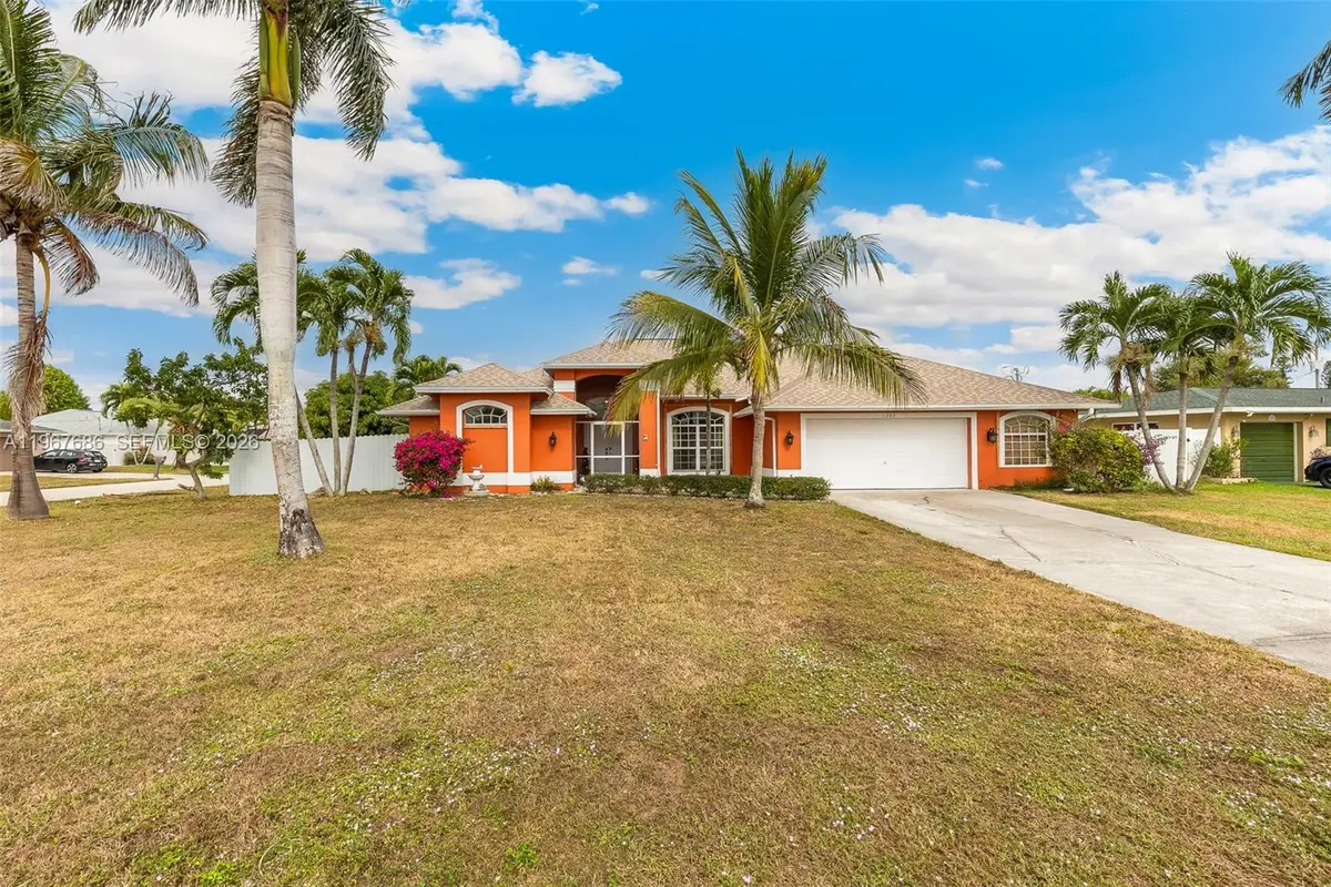 1203 SE 27th St, Cape Coral, FL 33904 - #1