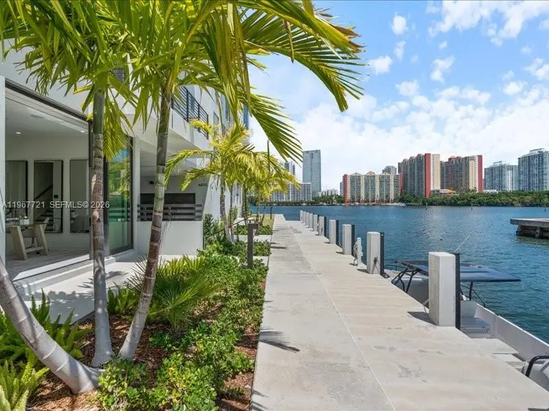4008 NE 167th St #6, North Miami Beach, FL 33160 - #3