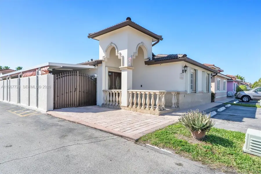 9326 NW 121st St #115, Hialeah Gardens, FL 33018 - #3