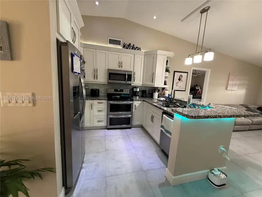 1312 SW 135th Pl, Miami, FL 33184 - #3