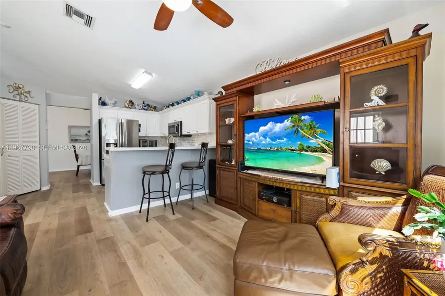372 NW 45th Ter, Deerfield Beach, FL 33442 - #3