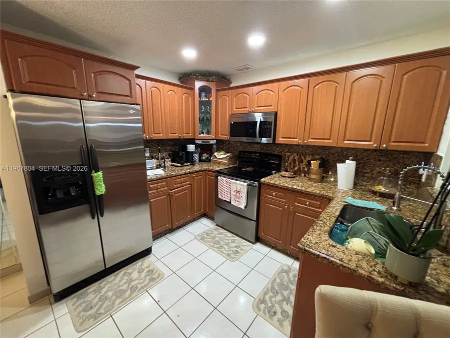 3625 SW 6 St, Miami, FL 33135 - #2