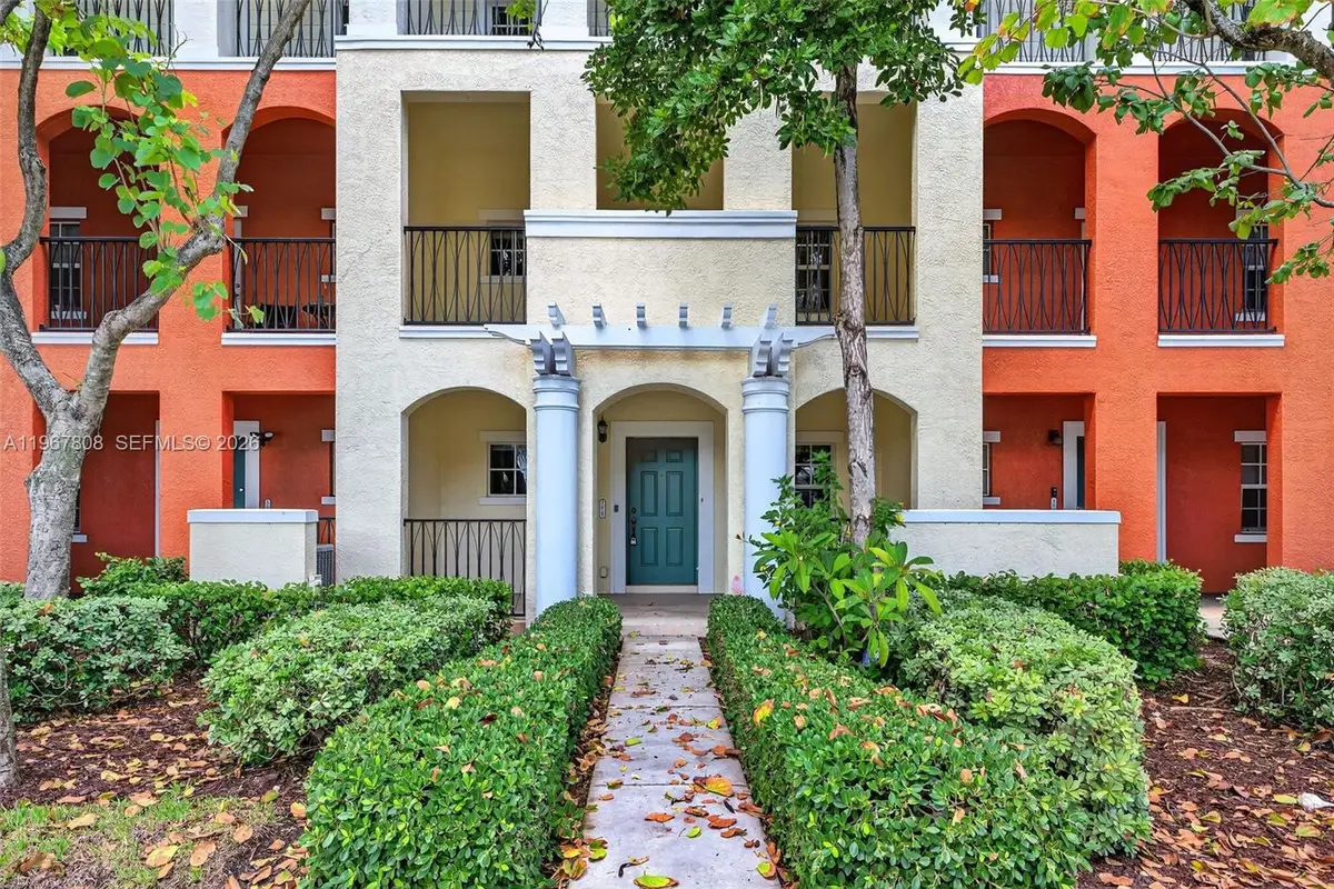 704 SW 1st Ave, Pompano Beach, FL 33060 - #1