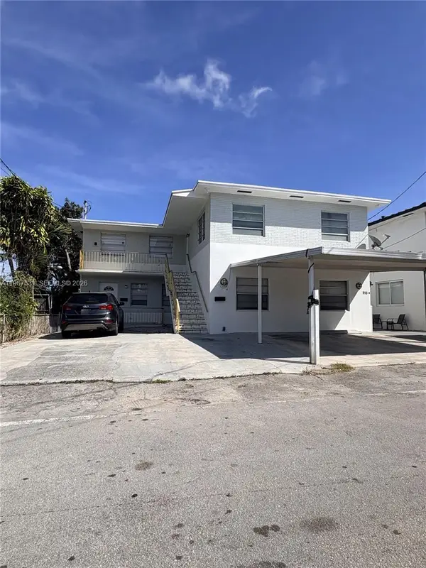 911 NW 22nd Pl, Miami, FL 33125