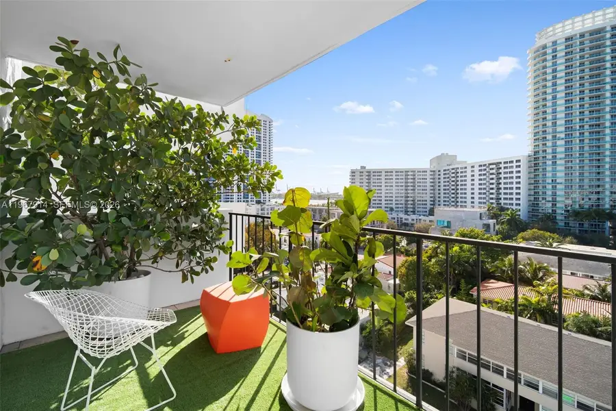 1455 West Ave #903, Miami Beach, FL 33139 - #3