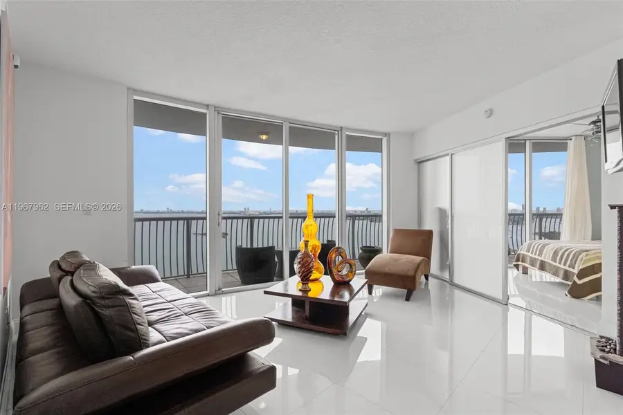 1750 N Bayshore Dr #3901, Miami, FL 33132 - #3