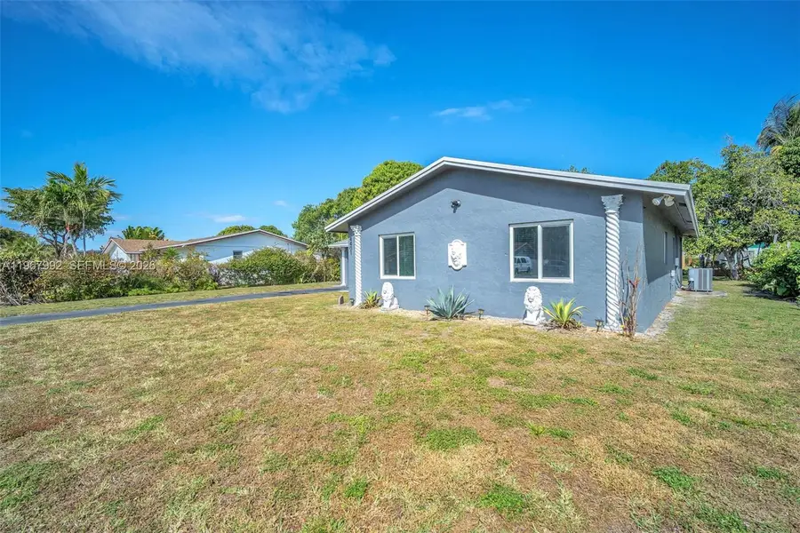 4401 NW 14th St, Lauderhill, FL 33313 - #3