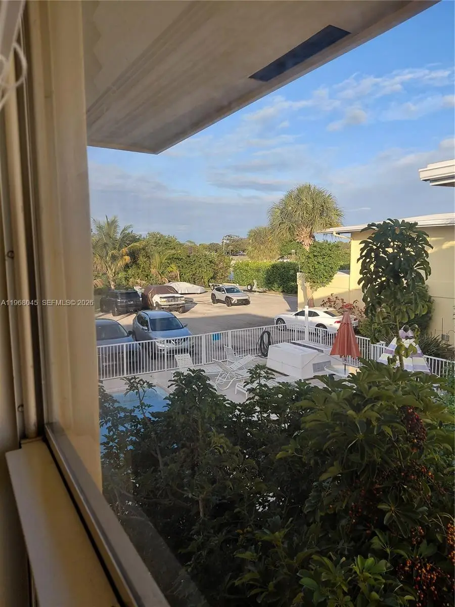 731 Hummingbird Way #10, North Palm Beach, FL 33408 - #2