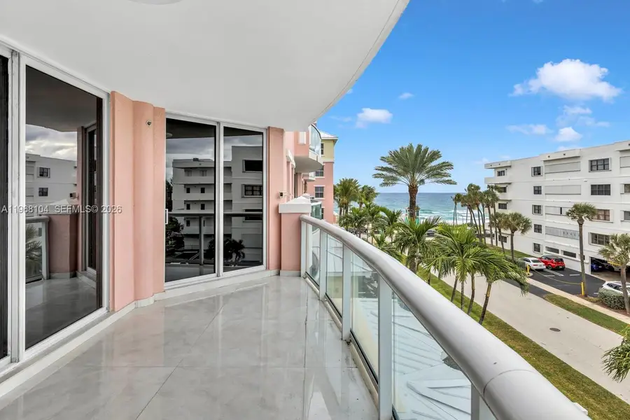 2051 SE 3rd St #406, Deerfield Beach, FL 33441 - #3