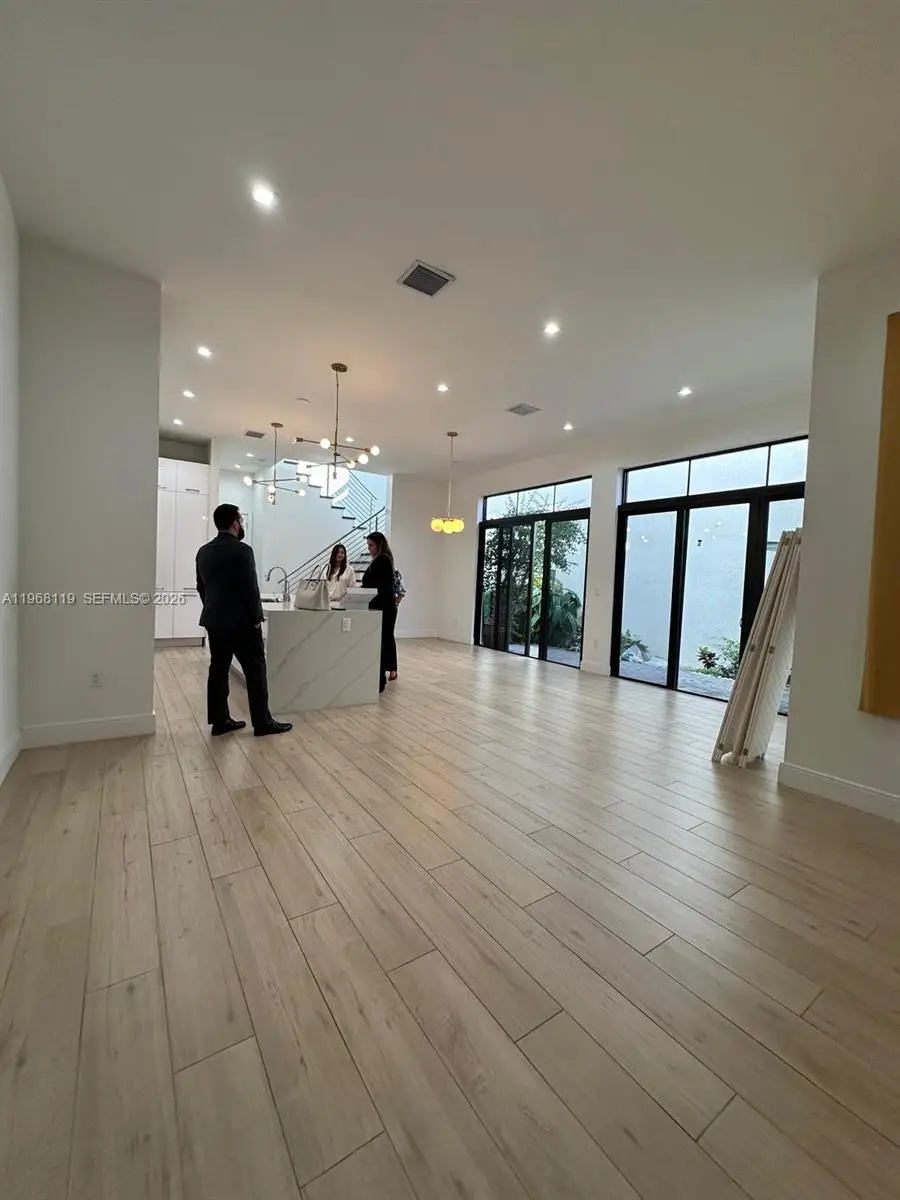 4454 NW 80th Ave, Doral, FL 33166 - #3