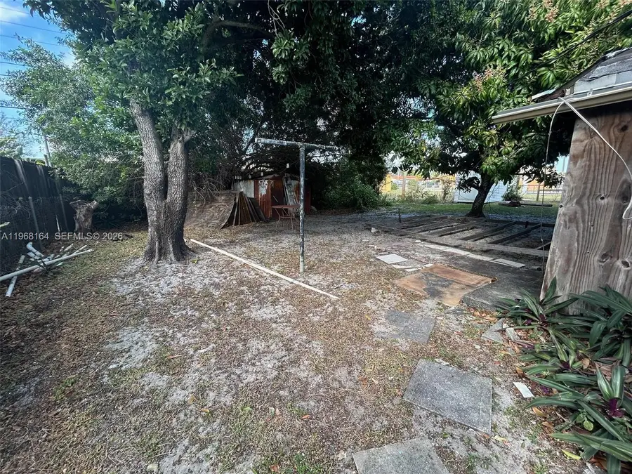 4011 NW 171st St, Miami Gardens, FL 33055 - #3