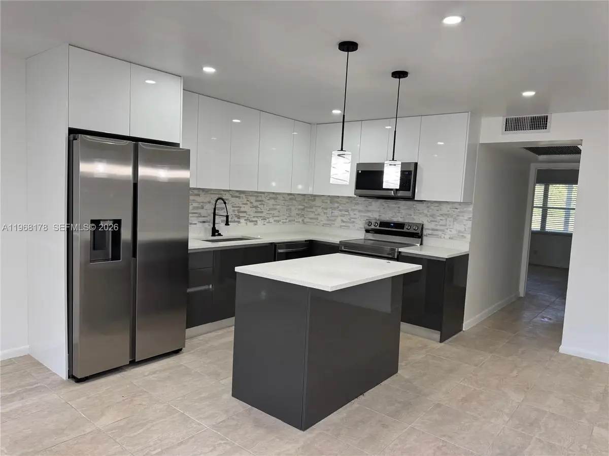 1039 Newport Dr #H, Deerfield Beach, FL 33442 - #1