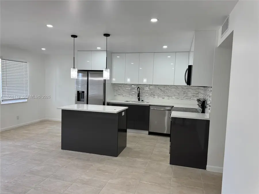 1039 Newport Dr #H, Deerfield Beach, FL 33442 - #2