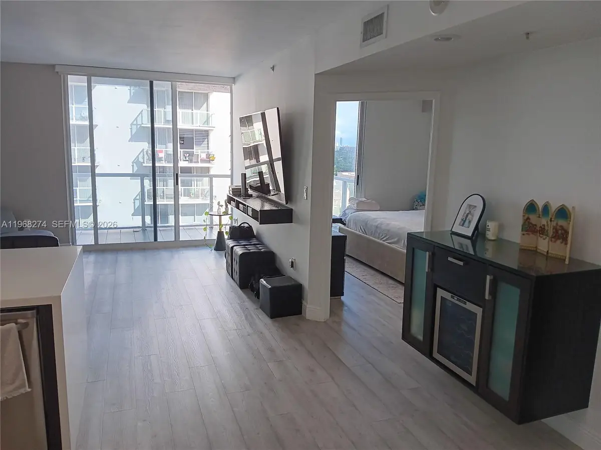 5085 NW 7th St #1412, Miami, FL 33126 - #1