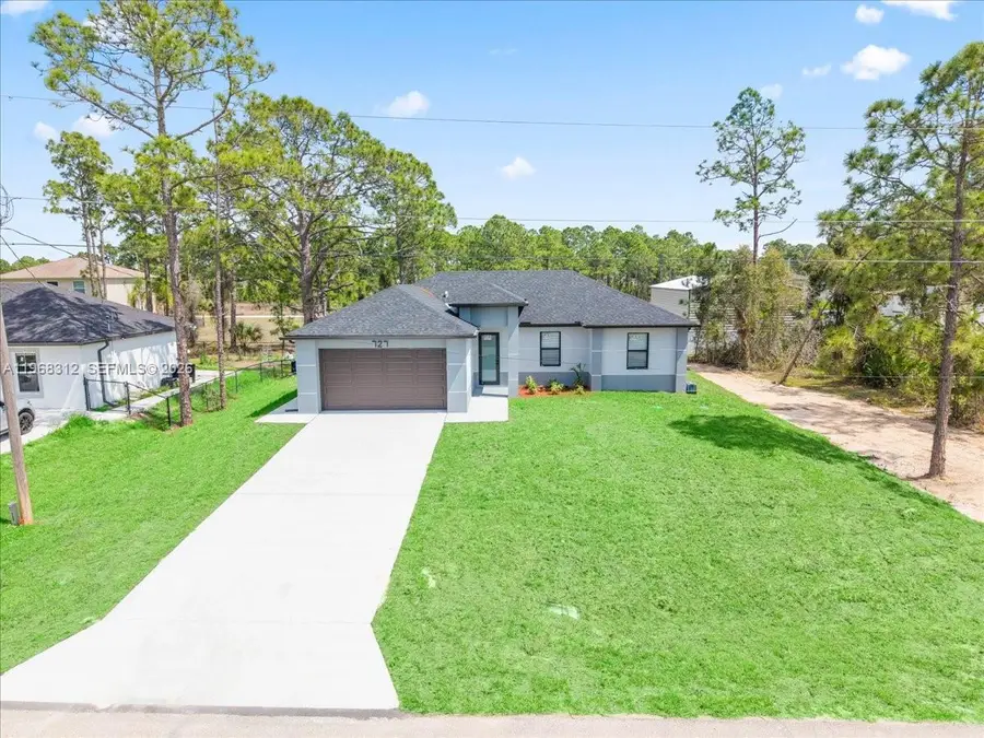 727 Drury Ave, Lehigh Acres, FL 33974 - #2