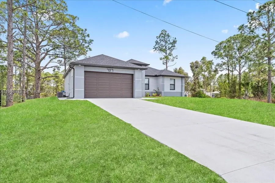 727 Drury Ave, Lehigh Acres, FL 33974 - #3