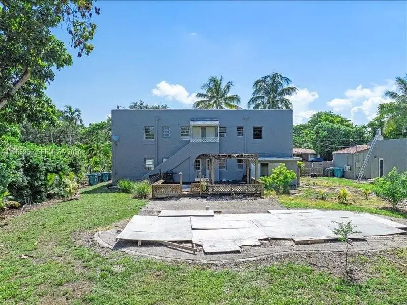 11402 NE 8th Ct, Biscayne Park, FL 33161 - #1