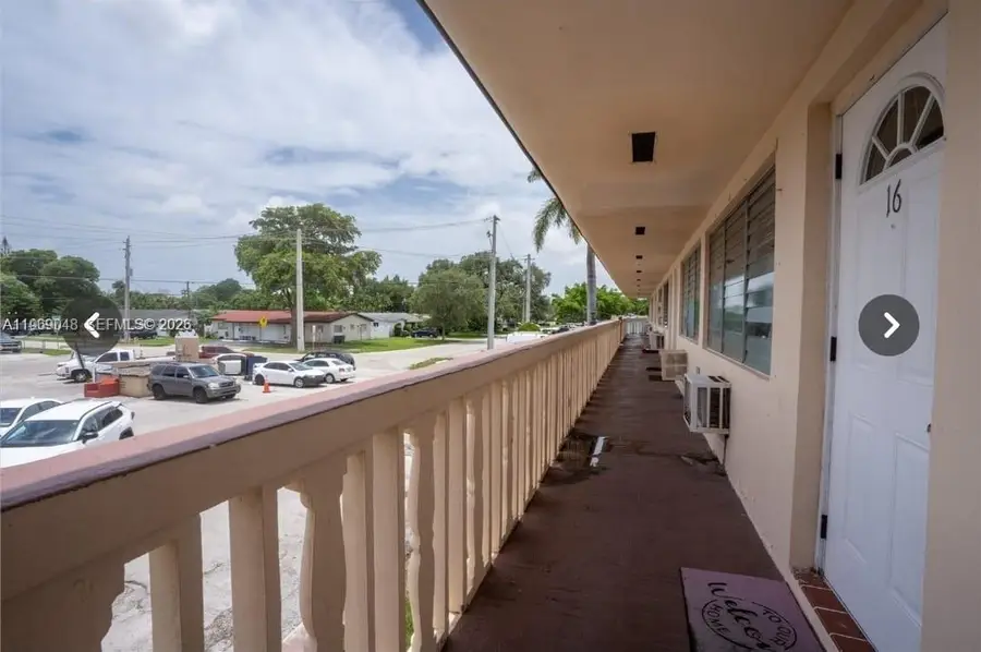 280 SW 11th Ave #16, Hallandale Beach, FL 33009 - #2