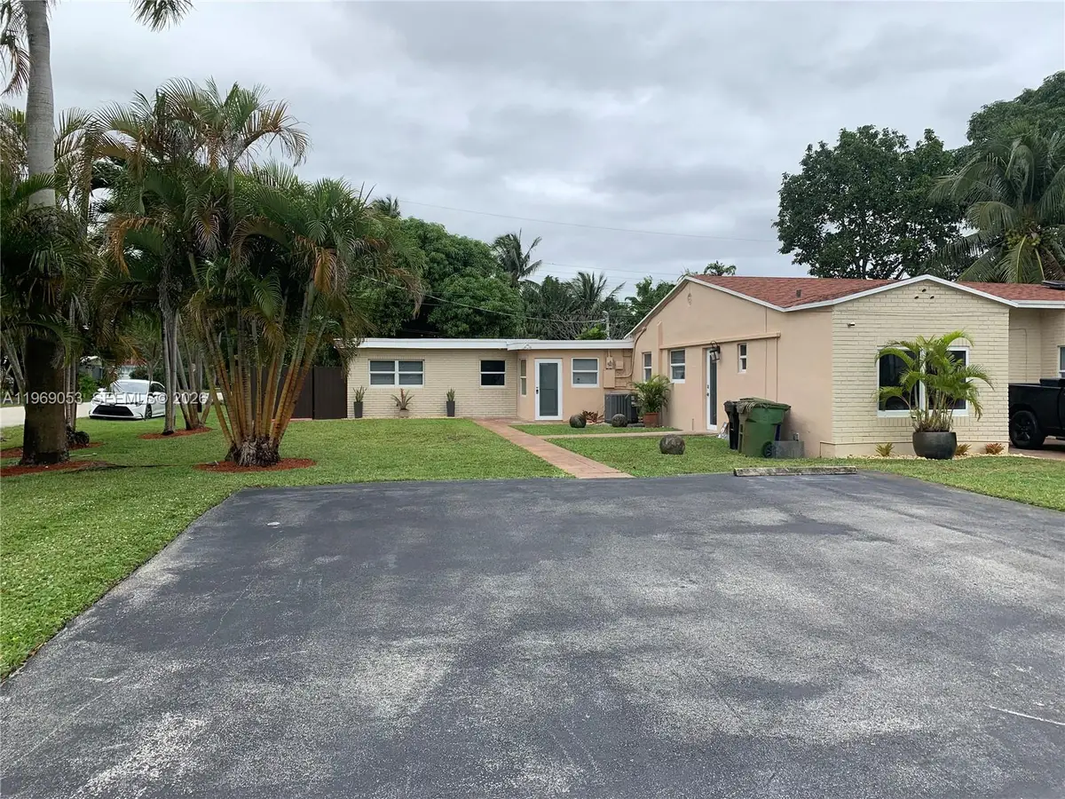 707 NE 15th St, Fort Lauderdale, FL 33304 - #1