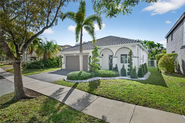 4115 Sabal Ridge Cir, Weston, FL 33331