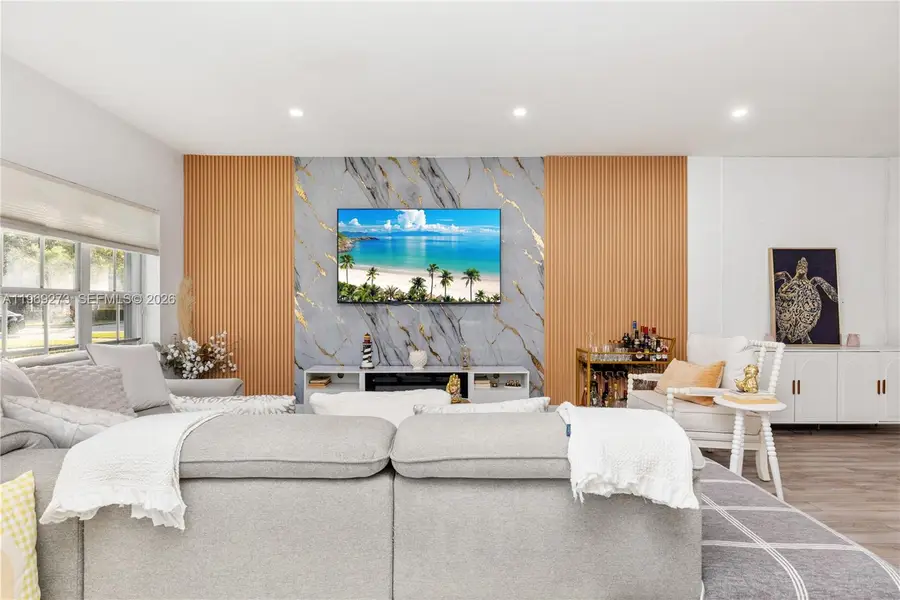 10930 Periwinkle Ln, Tamarac, FL 33321 - #2