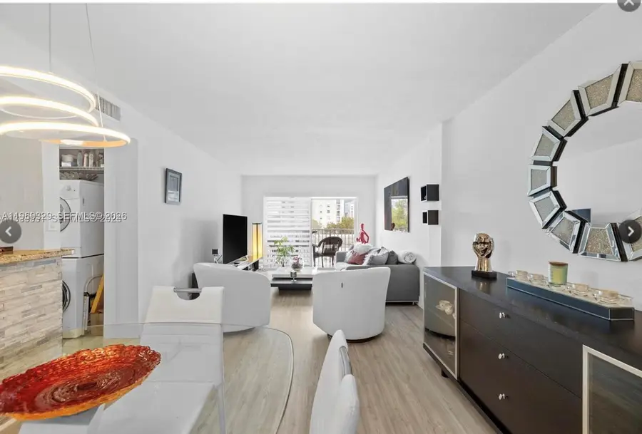 2530 SW 3rd Ave #305, Miami, FL 33129 - #3