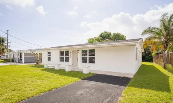 3460 NW 17th St, Lauderhill, FL 33311