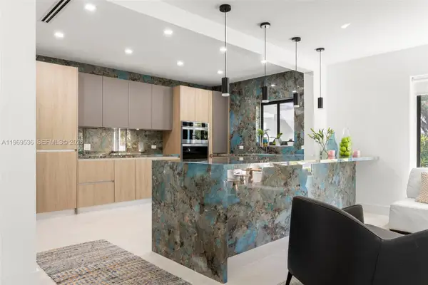 312 NE 90th St, El Portal, FL 33138