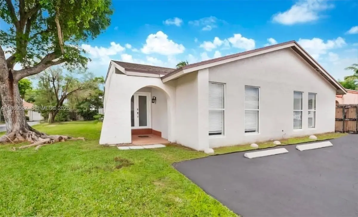 11470 SW 57th Ter, Miami, FL 33173 - #1