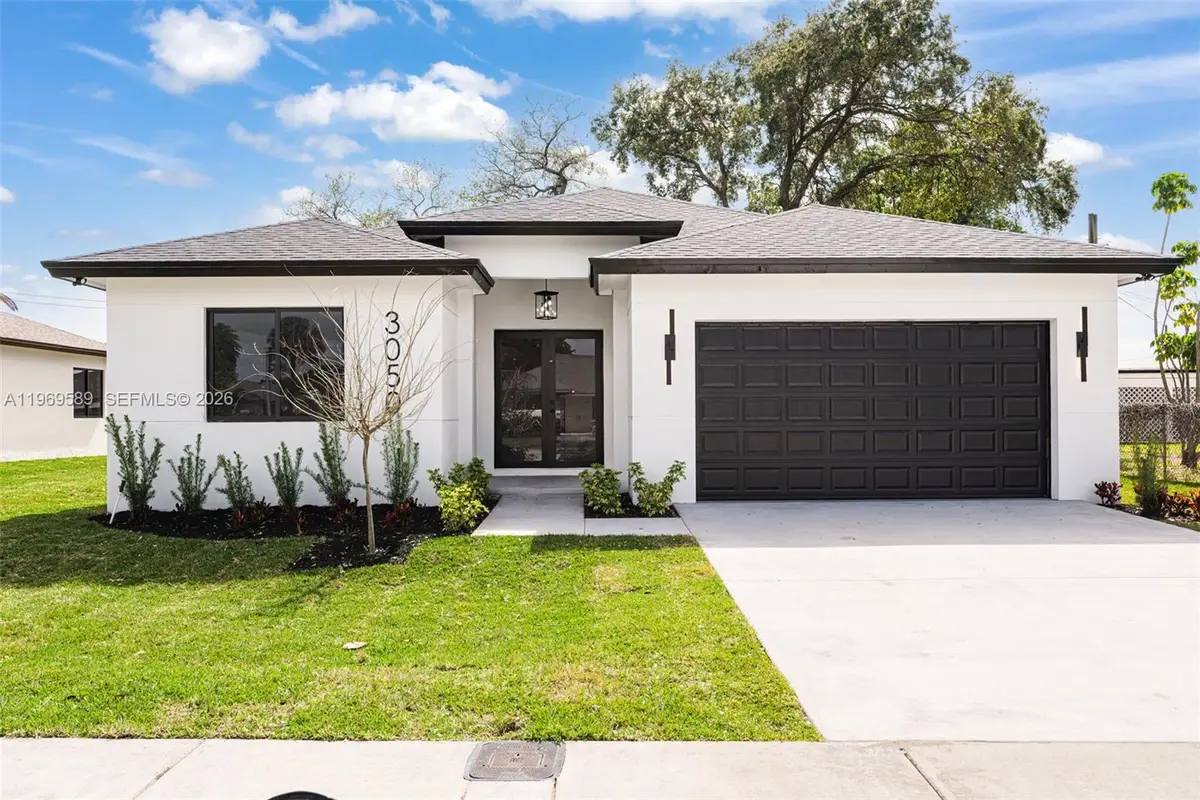 3050 NW 24th St, Fort Lauderdale, FL 33311 - #1