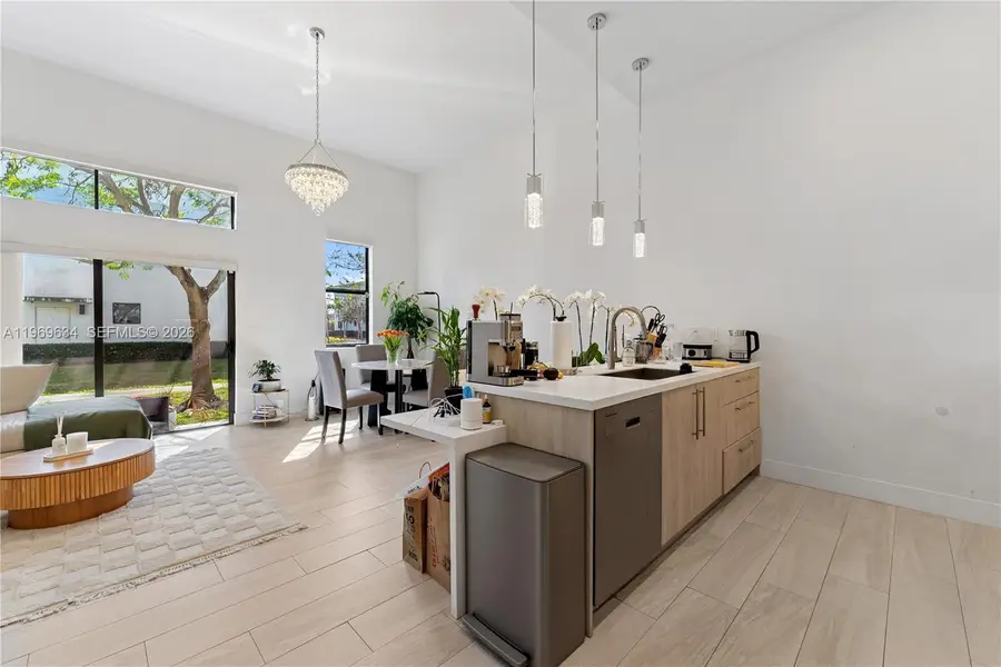 4440 NW 8th Ct, Plantation, FL 33317 - #2