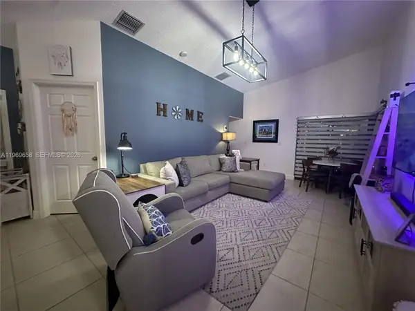 6795 SW 152nd Ct #37-95, Miami, FL 33193