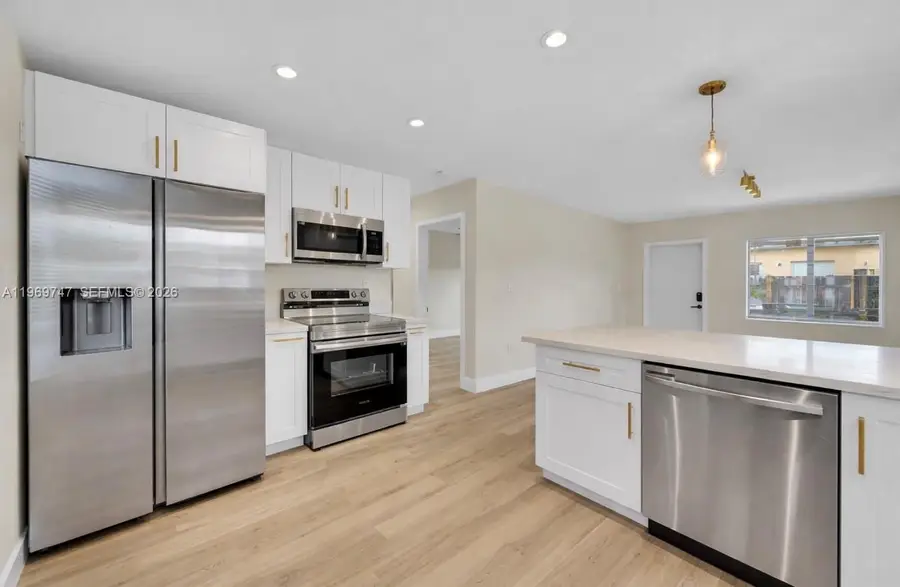 1116 NE 15th Ave, Fort Lauderdale, FL 33304 - #2