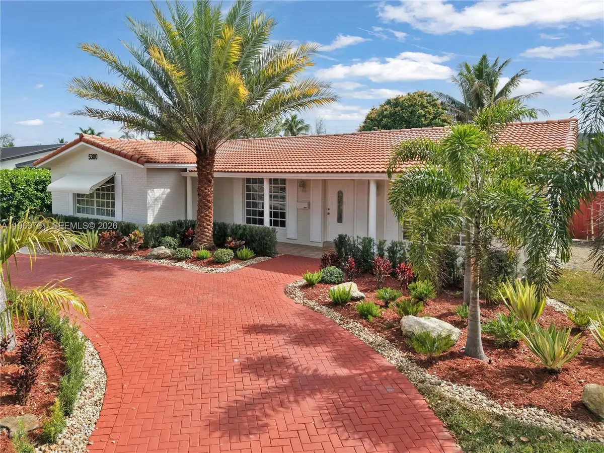 5300 Grant St, Hollywood, FL 33021 - #1