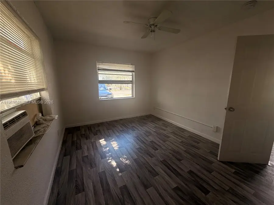 634 NW 12th Ave, Fort Lauderdale, FL 33311 - #3
