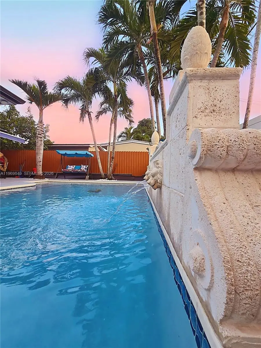 300 NW 77th Way, Pembroke Pines, FL 33024 - #1