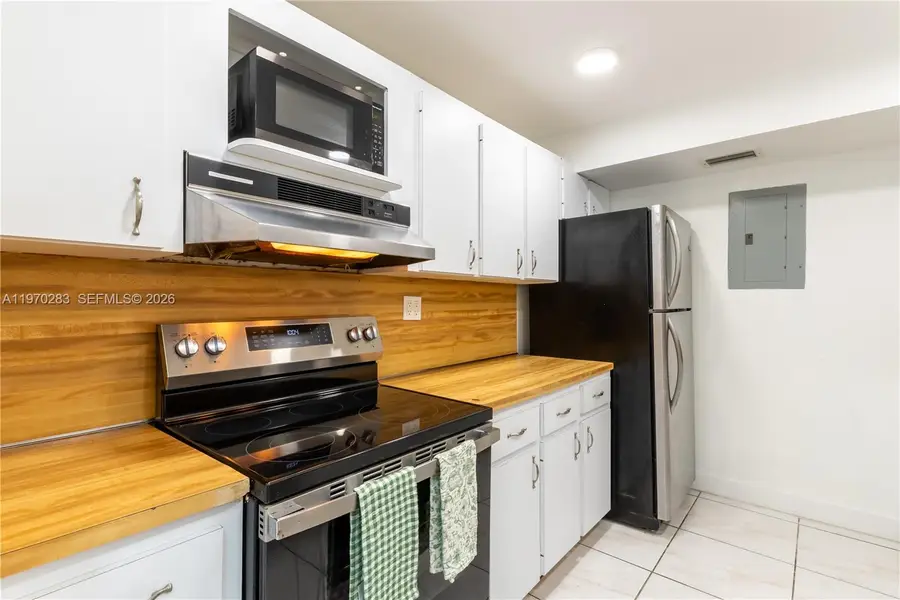 7933 West Dr #1025, North Bay Village, FL 33141 - #2