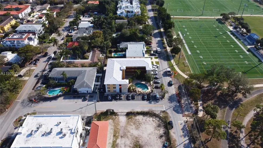 744 NE 14th Ave #1, Fort Lauderdale, FL 33304 - #2